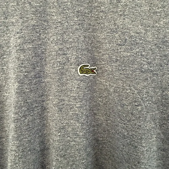 Lacoste Men's V-Neck Tee Size 3 - Picture 3 of 5